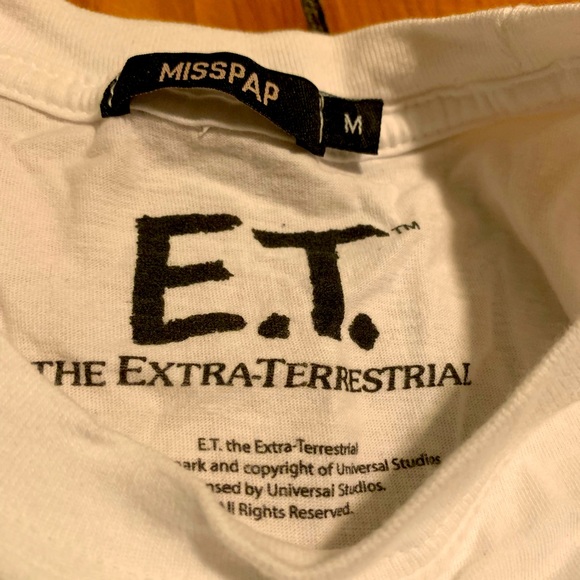 E.T. Never Forget T-Shirt - Picture 3 of 5
